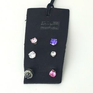 Single Miscellaneous Stone Stud Earrings 🤩